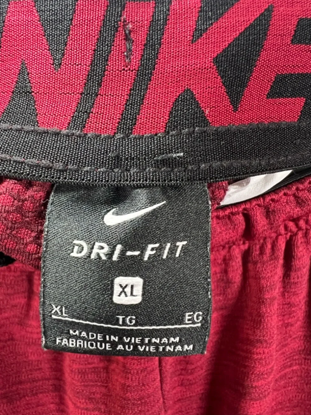 Nike Dri-Fit Athletic Shorts Heathered Red Pull On Pockets Stretch Athleisure XL